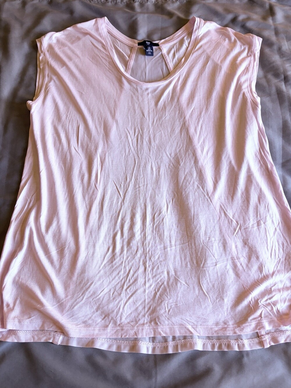Women’s Gap Sleeveless Light Pink Blouse Size M